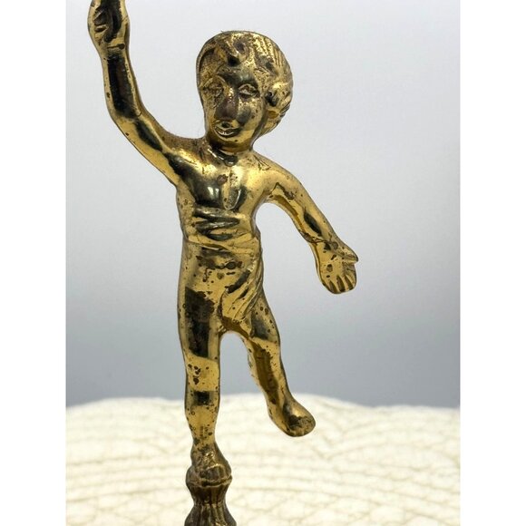 Vintage Gold Brass Cherub Candle Holder With Grapevine Design - Picture 6 of 15